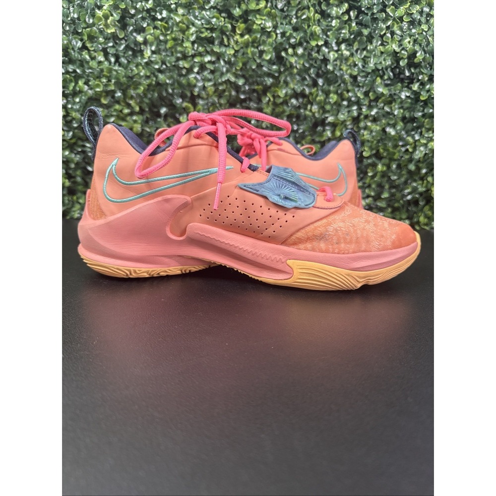 NIKE ZOOM FREAK 3 STAY FREAKY BASKETBALL SHOES ORANGE RARE DA0694-600 Sz 9.5 Men - Picture 7 of 10